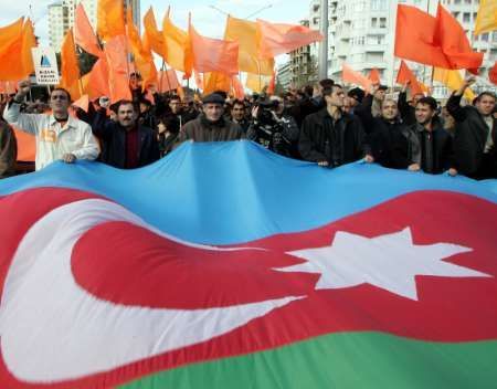 Protesty opozice v hlavním městě Baku
