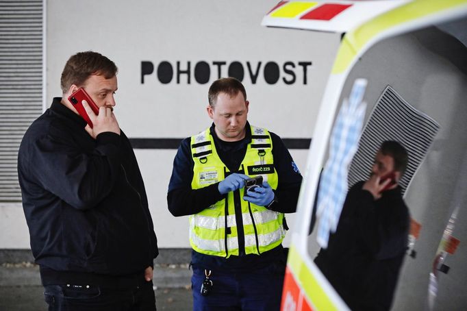 Záchranné službě se povedlo ve středu z Ukrajiny do Prahy evakuovat pětiletého raněného chlapce i s částí jeho rodiny. Dovezli ho do Fakultní nemocnice v Motole.