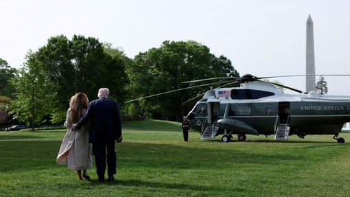 Donald Trump letí do Říma