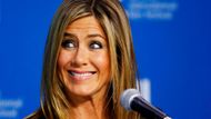 Jennifer Aniston zjevně našla novou hereckou polohu. Po Millerových na tripu hraje opět v krimikomedii. Ovšem tentokrát sekunduje Ordellovi Robbiemu a Louisi Garaovi, kteří se dostanou do vězení za krádeže aut...