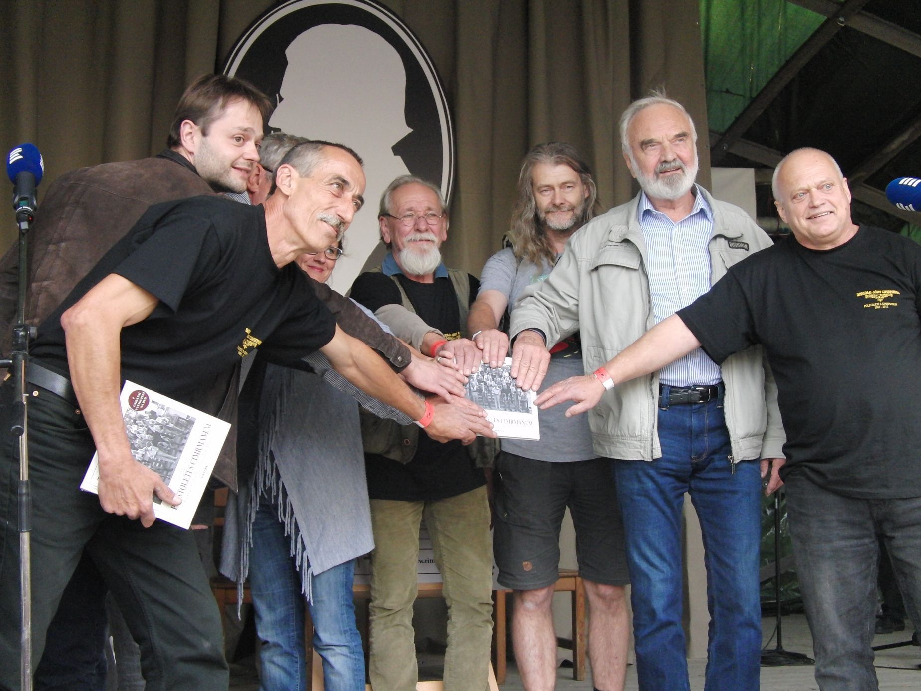 Půlstoletí s Cimrmanem