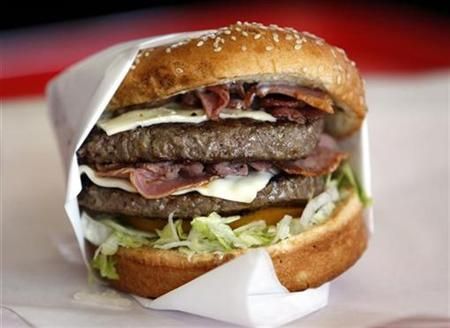 Hamburger - ilustrační foto