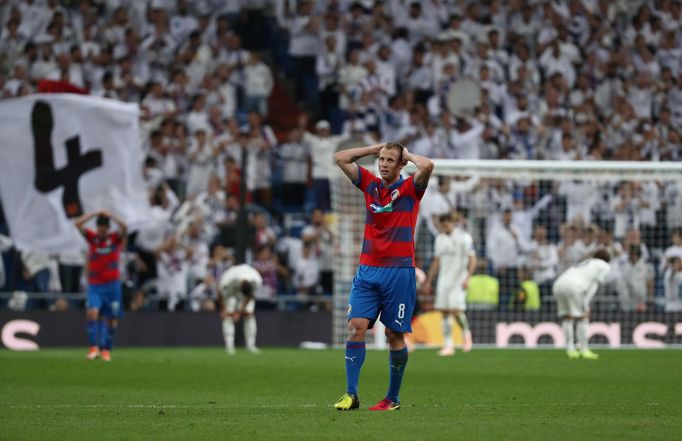 David Limberský v zápase Ligy mistrů Real Madrid - Viktoria Plzeň.