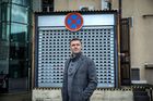 Tomáš Hykel. Člověk, který má největší sbírku osobních předmětů Freddieho Mercuryho, se rozhodl víc než polovinu z ní ukázat světu na výstavě World of Freddie. Podle něj ale bude akce víc než jen výstavou předmětů z Freddieho života – bude to zážitek, který vám umožní stát se součástí světa Freddieho Mercuryho.