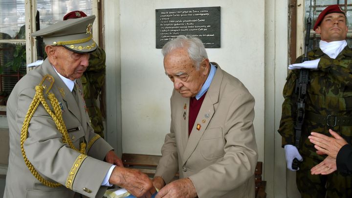 Zemřel hrdina z východní fronty generál Václav Kuchynka, bylo mu 95 let