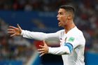 Video: Ronaldovy úchvatné nůžky fanoušci zvolili gólem sezony. Druhý skončil Payet
