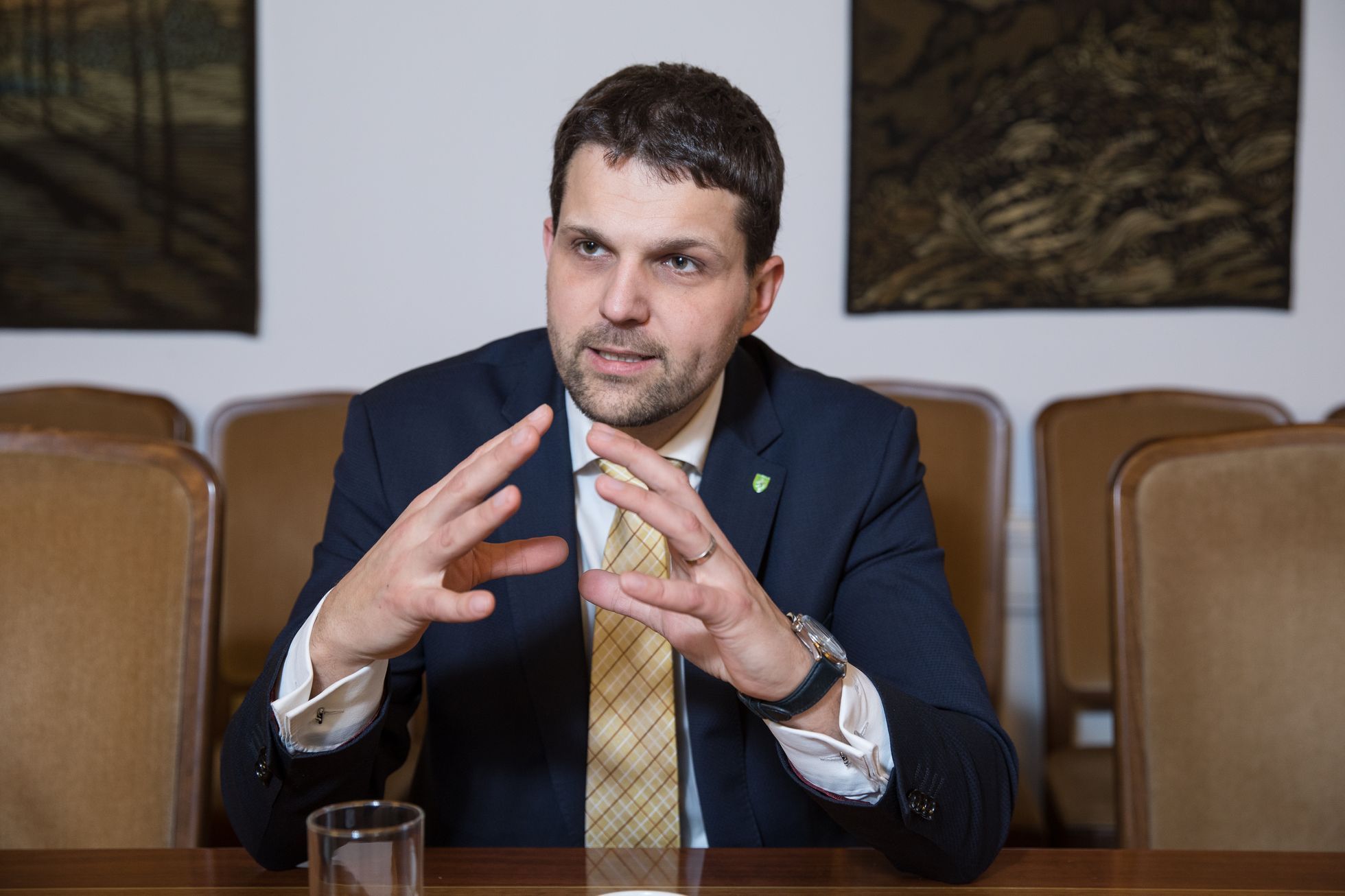 Ministr životního prostředí Petr Hladík z KDU-ČSL