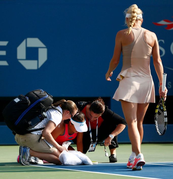 Pcheng Šuaj a Wozniacká v semifinále na US Open