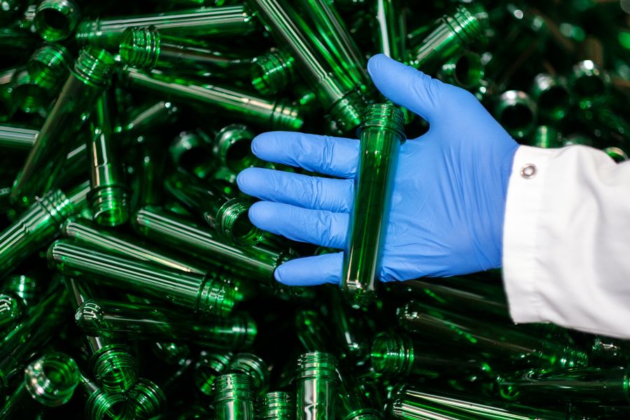 preforma zelená Život PET lahve lahev plast recyklace KMV