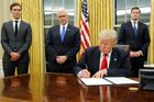 Trump podepsal "protiteroristický" příkaz: Migranti ze Sýrie mají do USA vstup zakázán