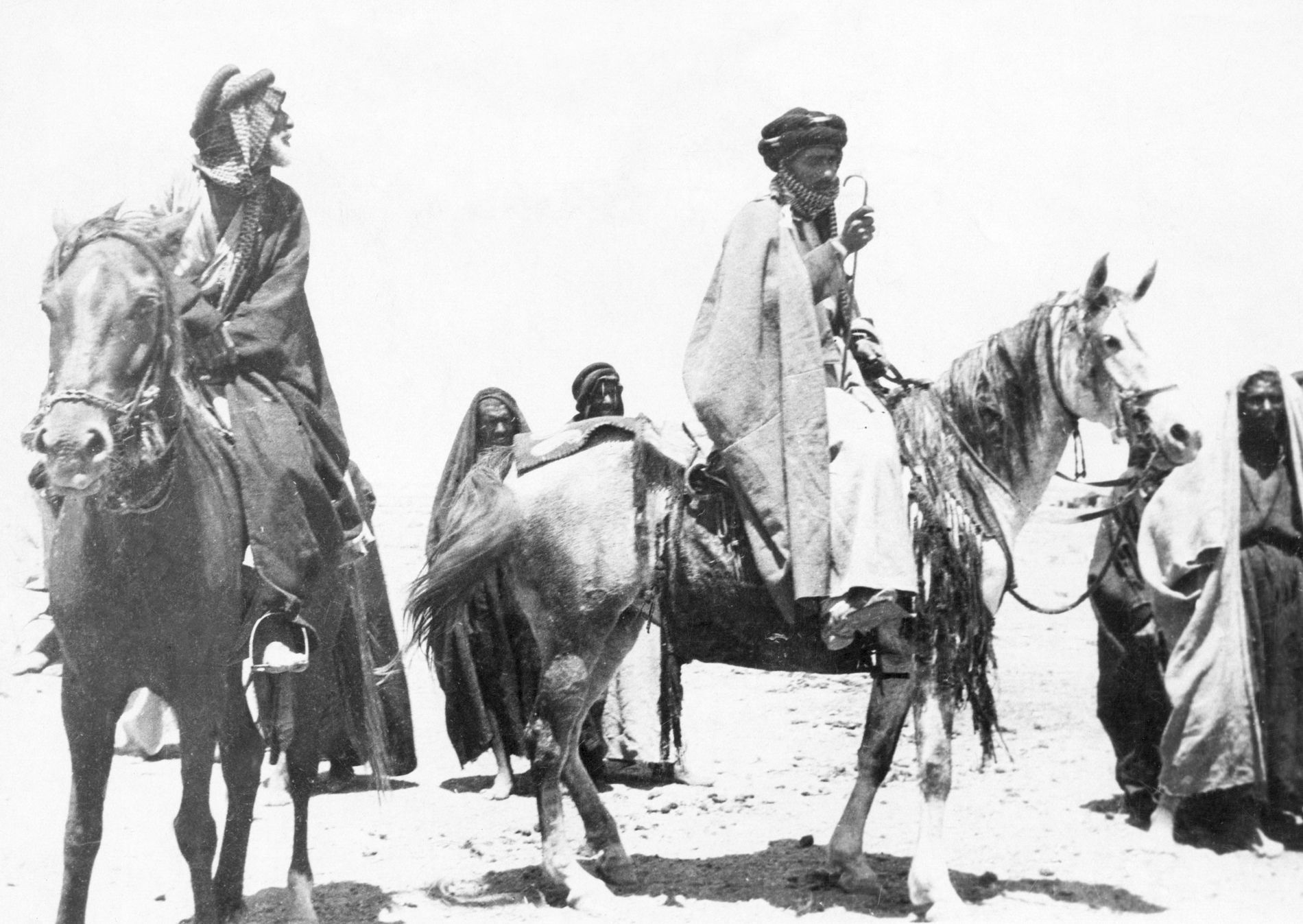 Kmen Banu Tamim, poušť, emirát, Perský záliv, historie, zahraničí