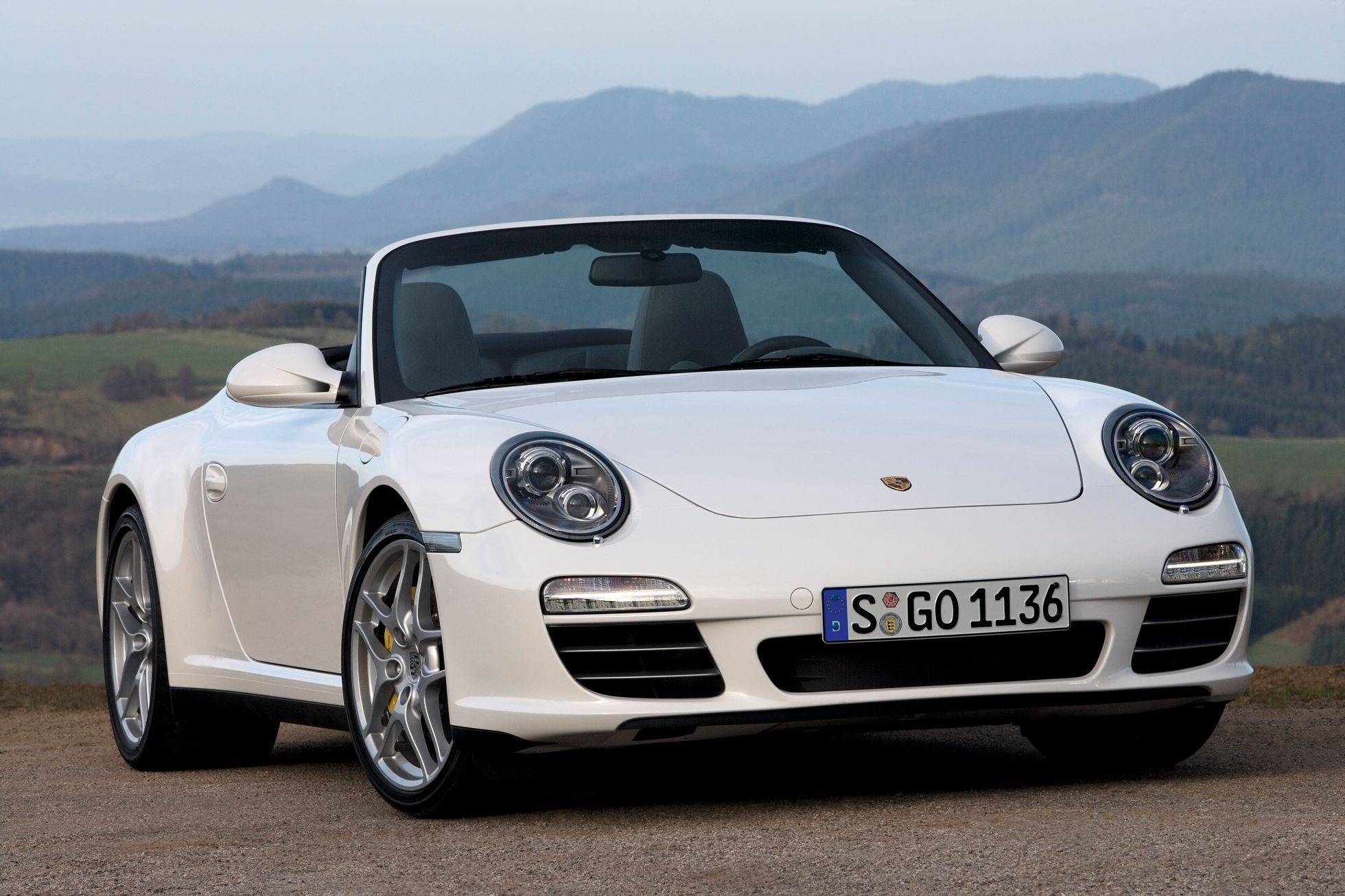 Porsche 911 Carrera