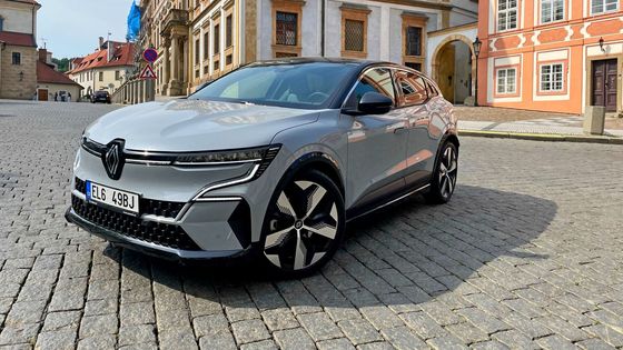 Jméno tradiční, pohon moderní. Zahajujeme test elektrického Renaultu Mégane E-Tech