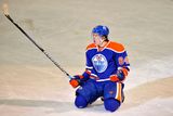 Edmonton Oilers už také ztratil naději na Stanley Cup, a tak by poprvé dres "Áčka" sborné mohl obléci Nail Jakupov, který se loni stal jedničkou draftu. V této sezoně nasbíral Jakupov ve 42 utkáních 25 bodů.
