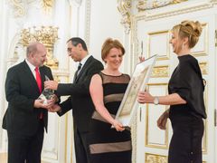 V kategorii obchod Národní ceny ČR za společenskou odpovědnost zvítězila společnost Rossmann