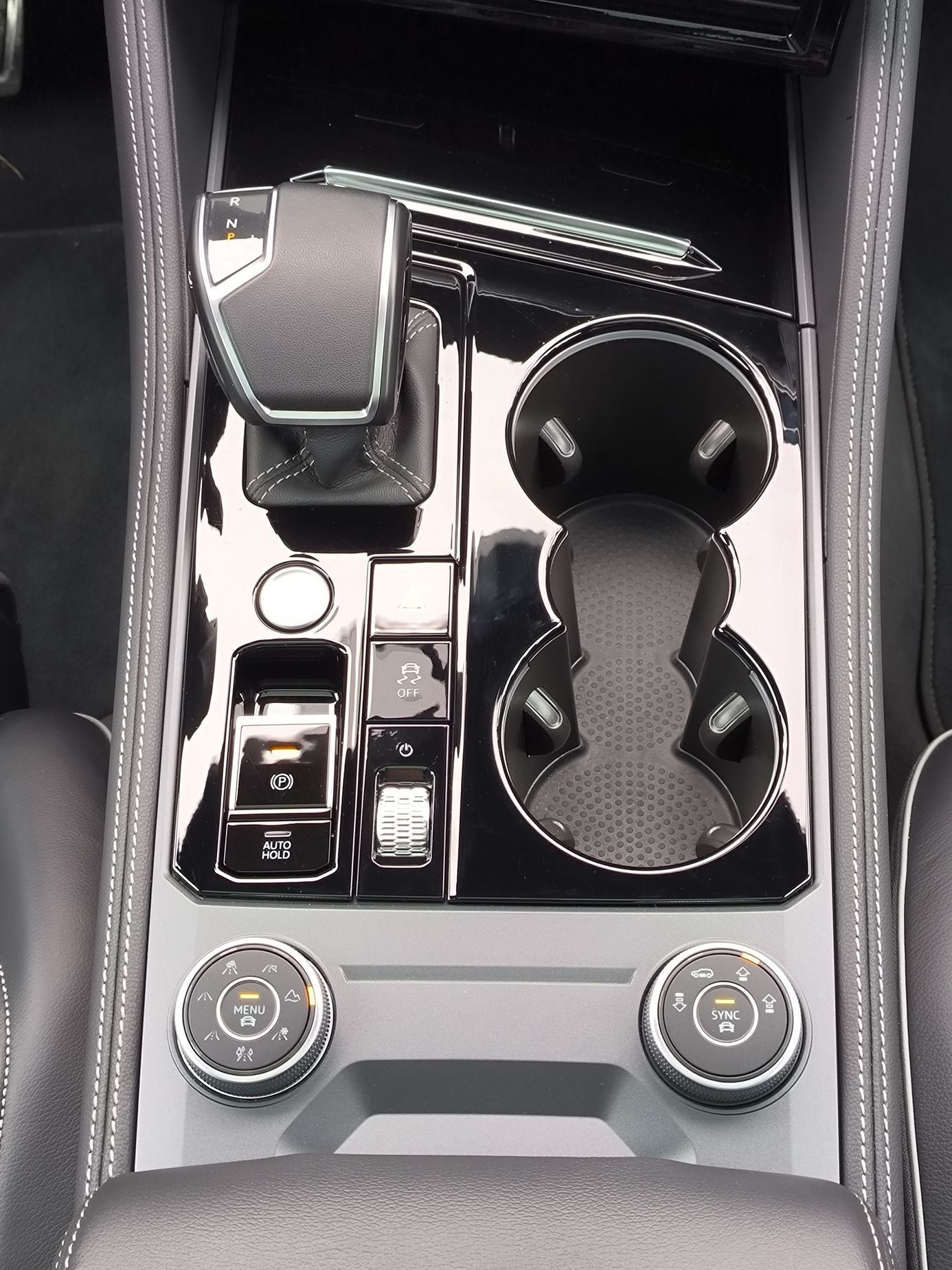 Volkswagen Touareg R Line 2024