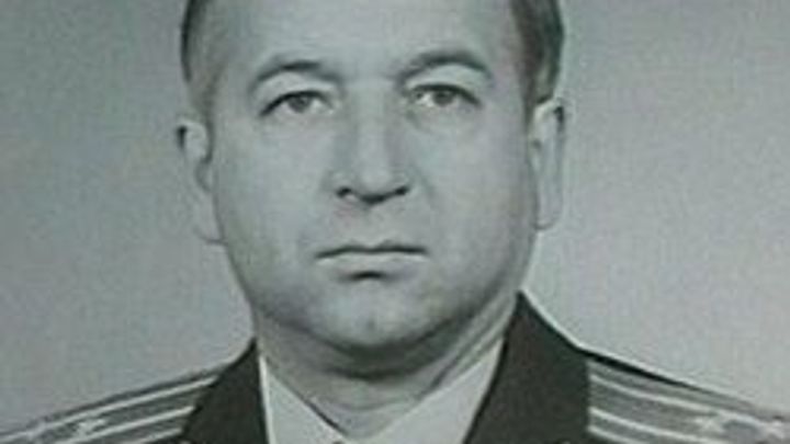 Identita třetího útočníka na Skripala odhalena: Zavraždit ho chtěl důstojník GRU