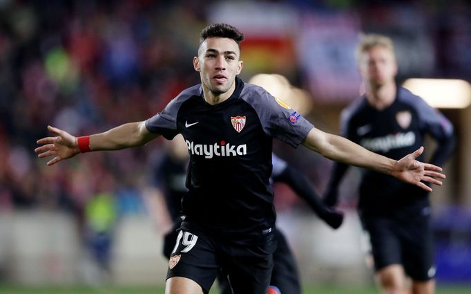 Munir El Haddadi slaví gól na 2:2 v odvetě osmifinále Evropské ligy Slavia Praha - FC Sevilla