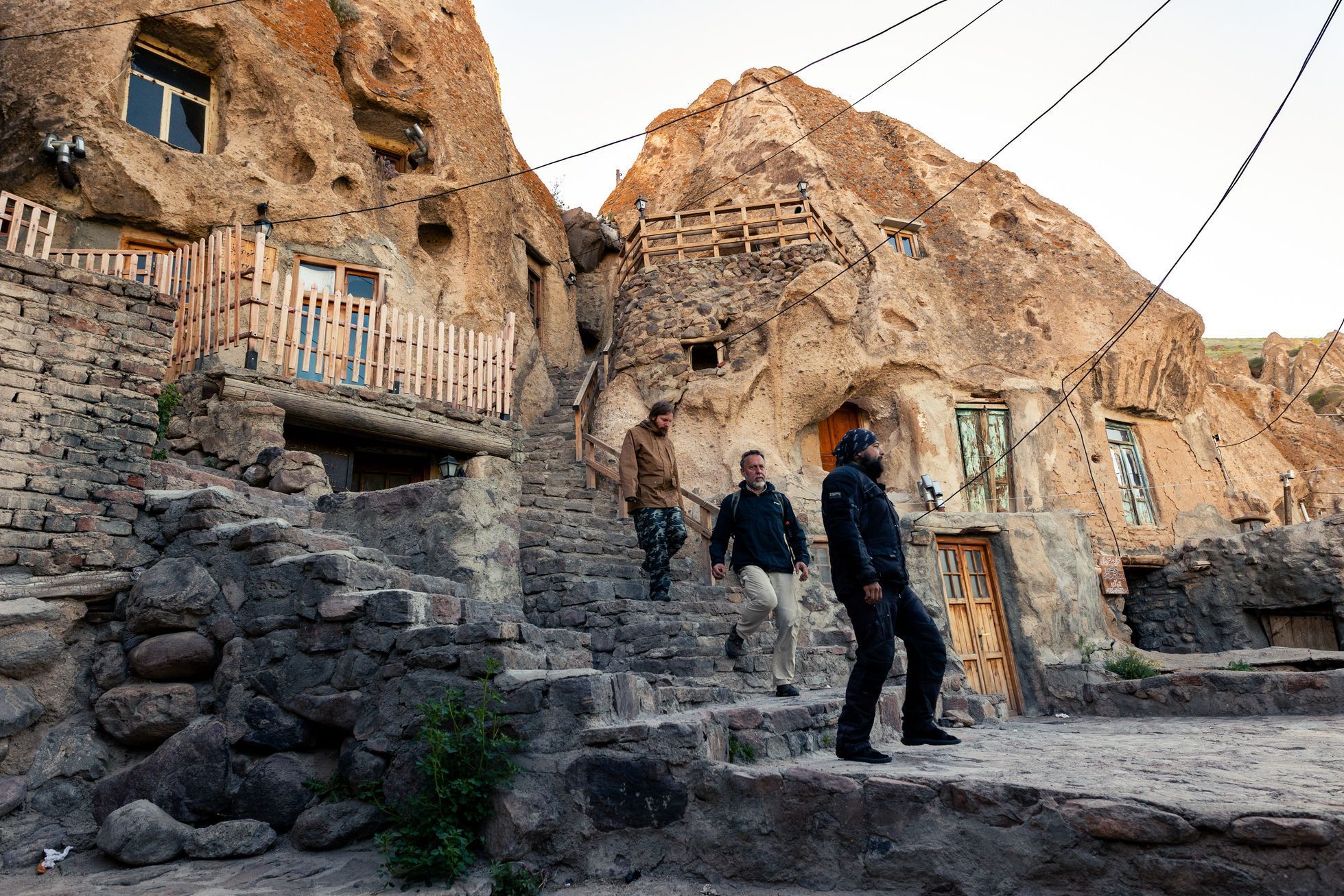 žlutá žába irán O7