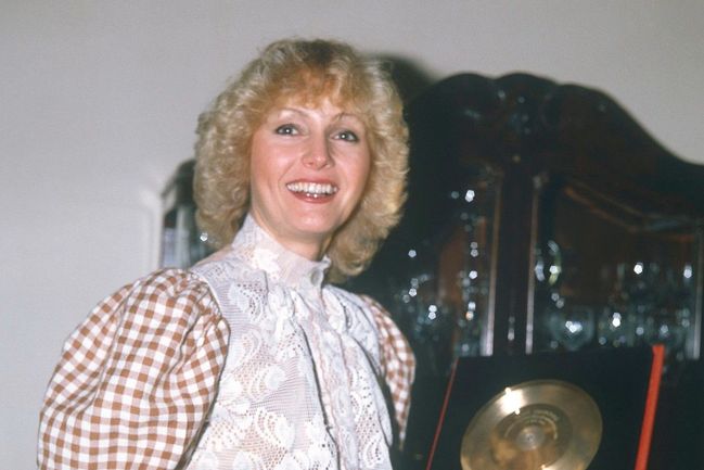 Zpěvačka Helena Vondráčková a její účes v roce 1982