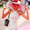 Móda na dostihové Velké národní v Aintree 2024