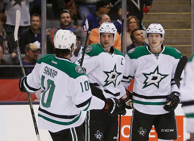 NHL, Dallas: Patrick Sharp (10), John Klingberg (3) a Jamie Benn (14)