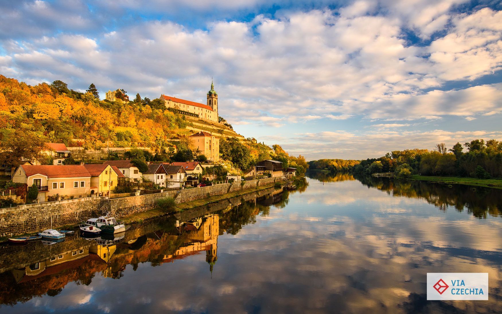 stezka středozemím česko hocek via czechia