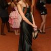 Zkouška extravagantních šatů na finále České Miss - Jitka Nováčková