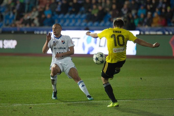 Baník Ostrava - Karviná, fotbalová liga