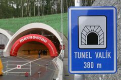 Miliardové tunely v Brně přišly o další povolení