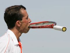 Radek Štěpánek v osmifinále Wimbledonu.