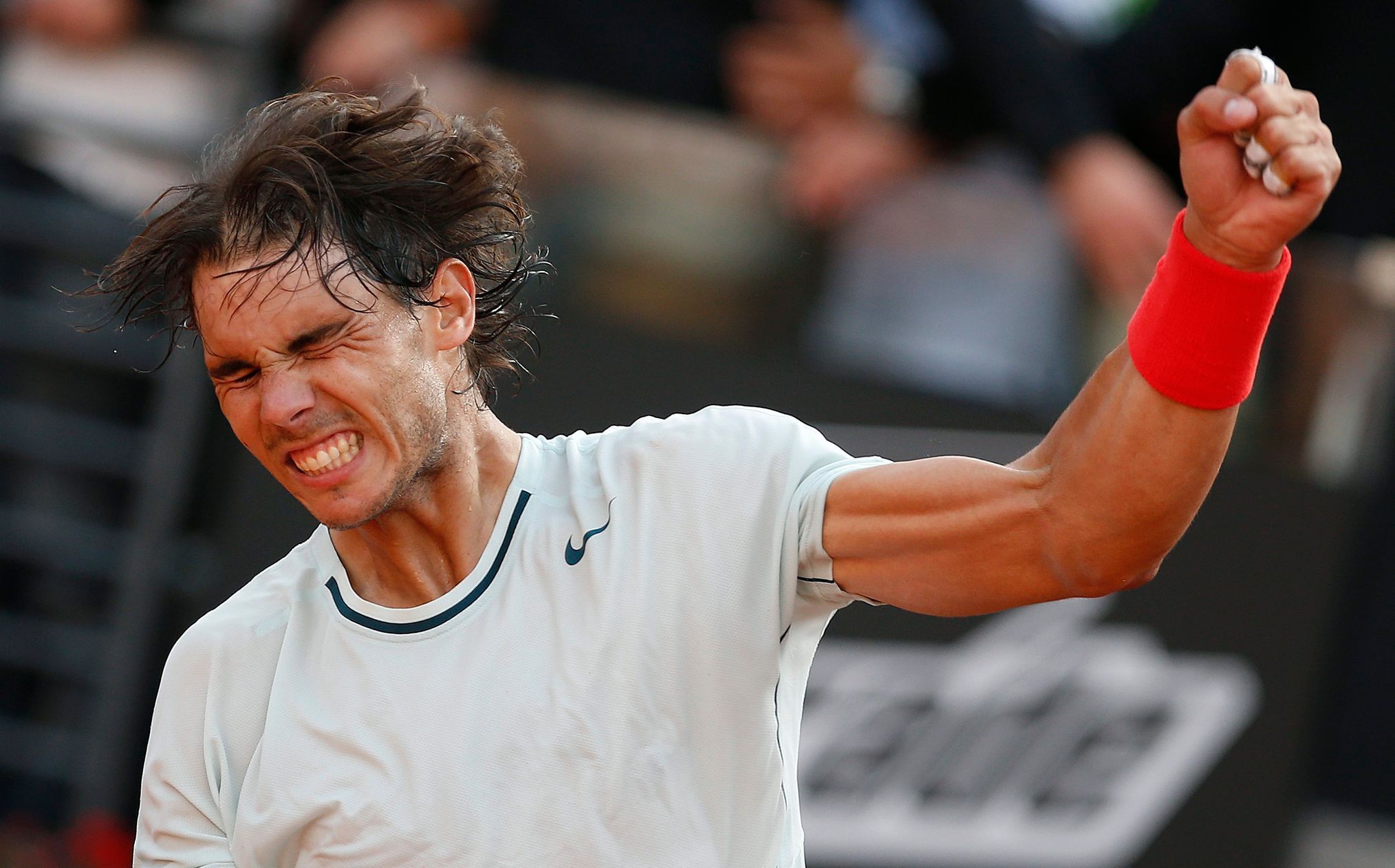 Rafael Nadal slaví vítězství nad Tomášem Berdychem