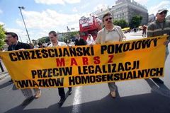 Gay pride, protesty na pokračování