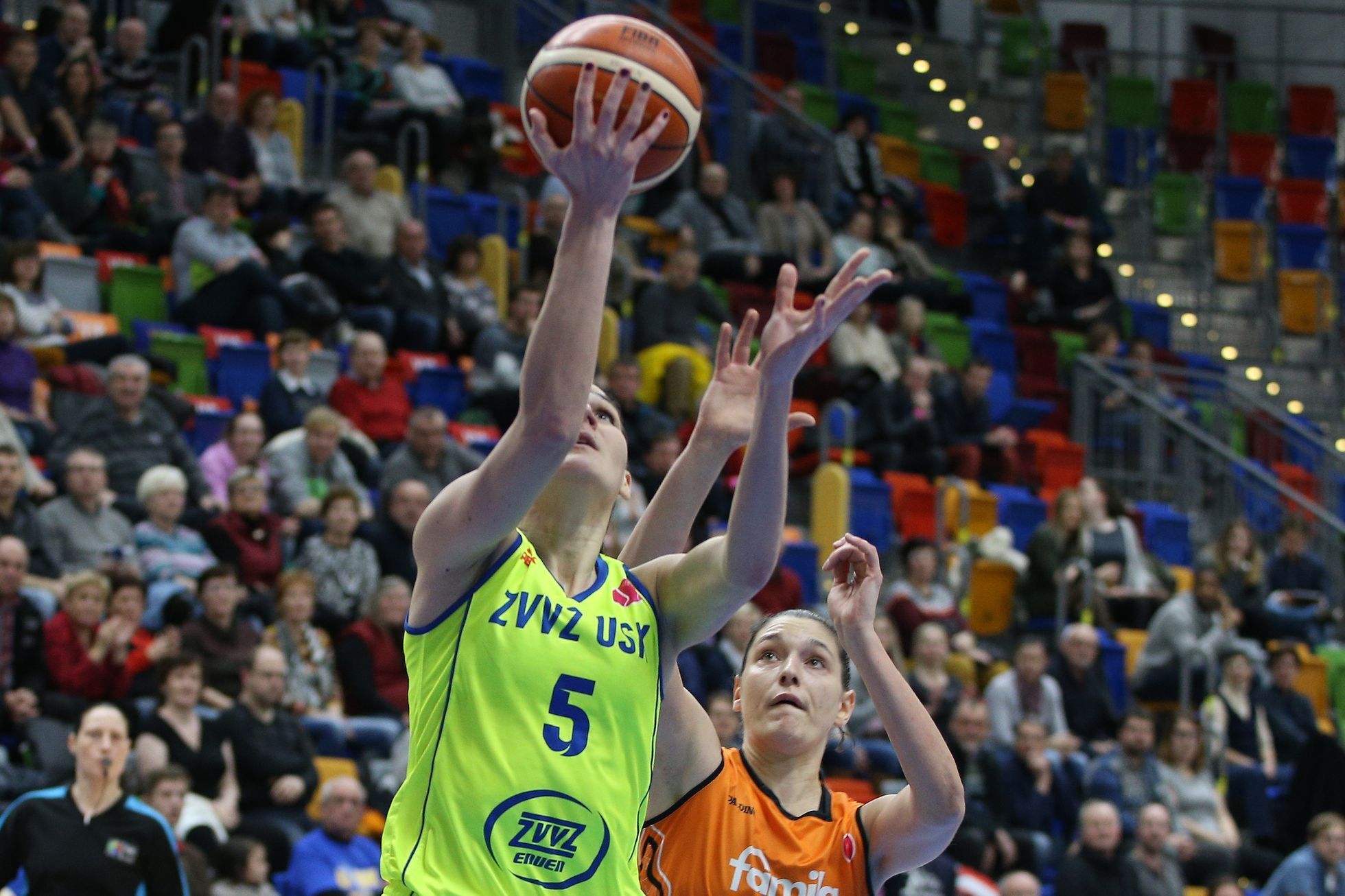 EL basketbal: ZVVZ USK Praha - Schio: Sonja Petrovič