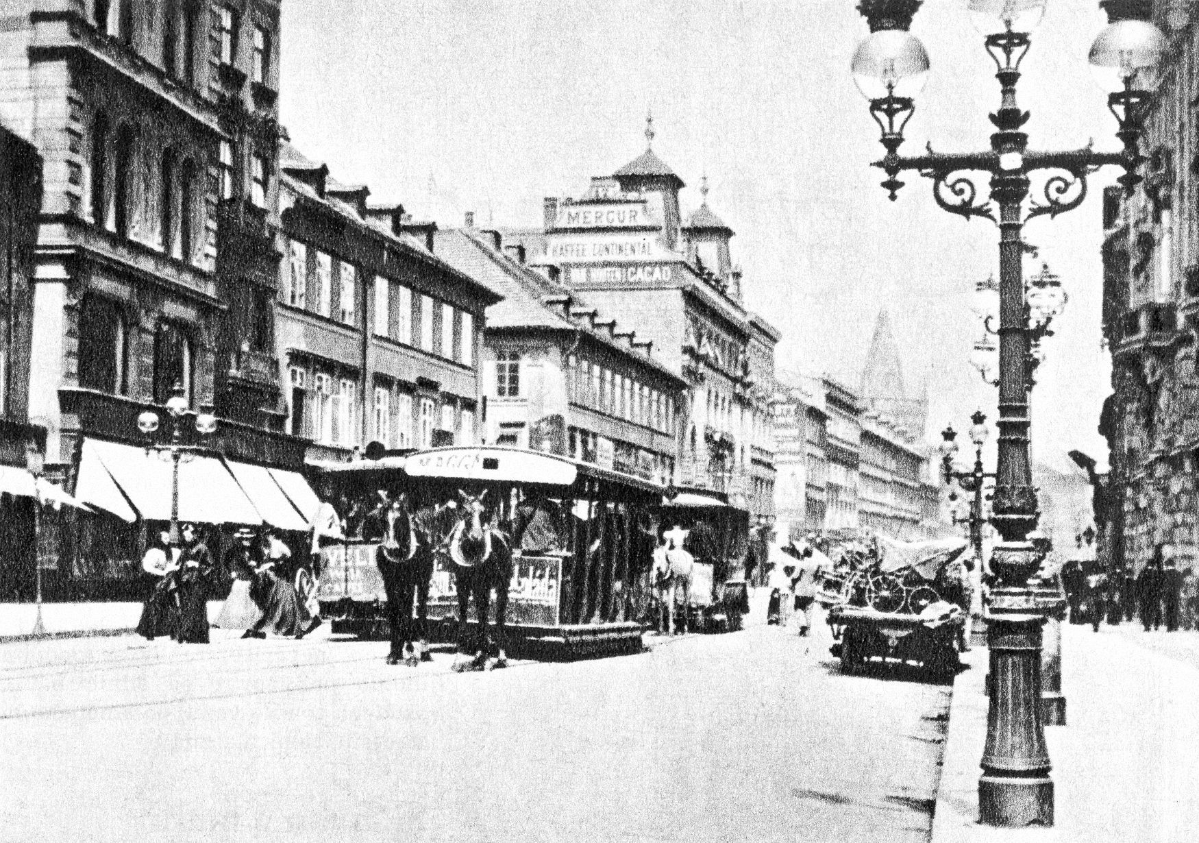 Jednorázové užití / Fotogalerie / Před 145 lety se v Praze poprvé rozjely tramvaje tažené koňmi