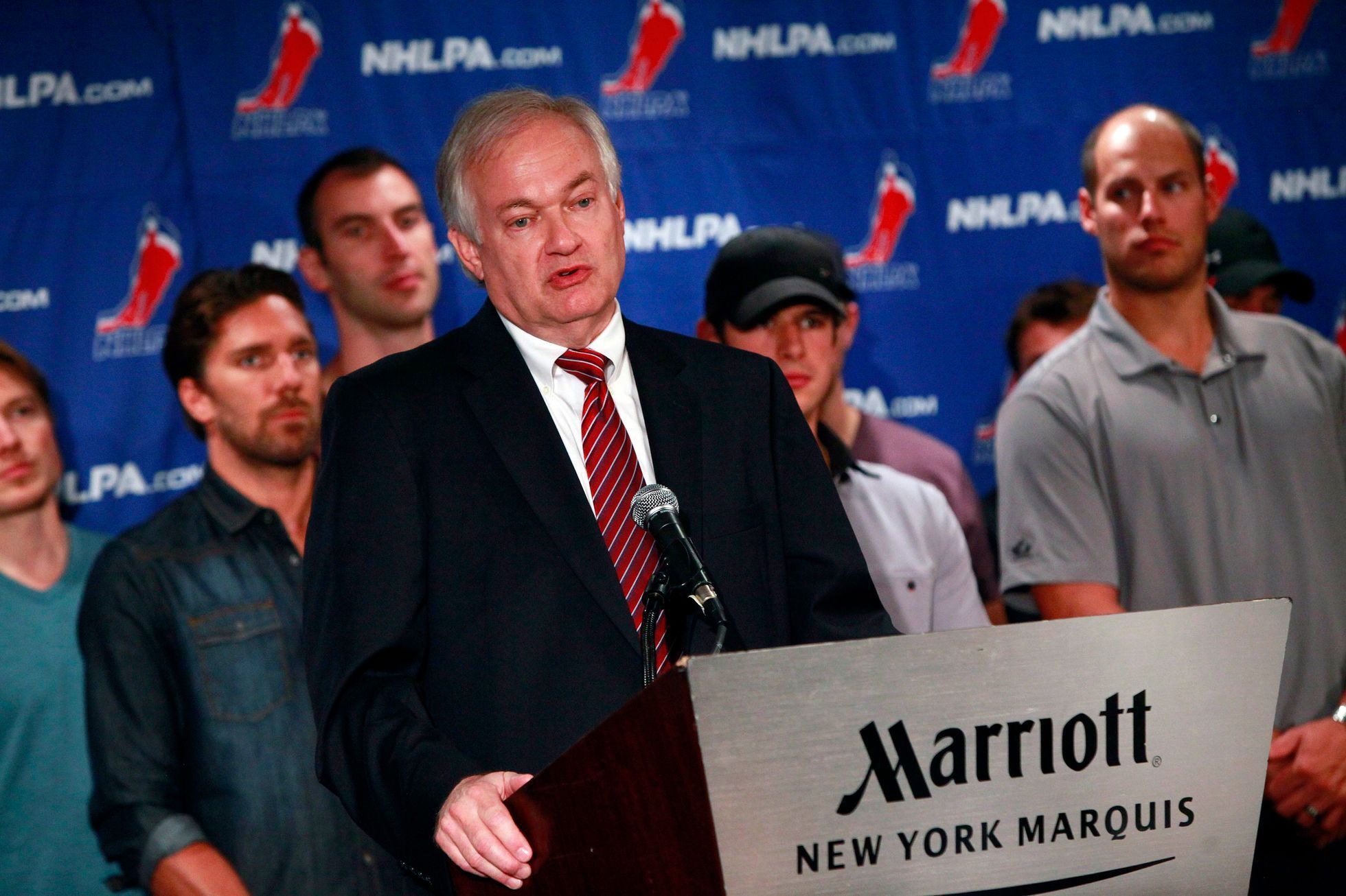 Donald Fehr, prezident hráčských odborů NHLPA