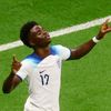 Bukayo Saka slaví gól v osmifinále MS 2022 Anglie - Senegal