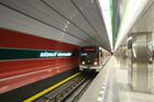 Nová část metra A je otevřena, do Motola už jezdí první lidé