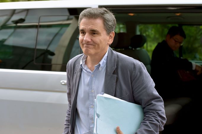 Nový řecký ministr financí Euklidis Tsakalotos pří příjezdu na jednání Euroskupiny. (7. července 2015)