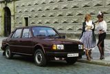 Škody řady 742 (tedy 105/120/125/130/135/136) patřily v osmdesátých letech k nejrozšířenějším autům v Československu. I v zemích východního bloku už šlo ale o poměrně zastaralý vůz s motorem vzadu a pohonem zadních kol. Vždyť pokud by vládnoucí strana nerozhodla jinak, místo těchto aut bychom pravděpodobně jezdili v modelu 720 s italským designem, který by konkuroval BMW. Nástupcem 742 se stal Favorit.