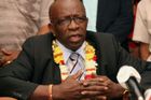 Warner měl zpronevěřit peníze pro oběti zemětřesení na Haiti