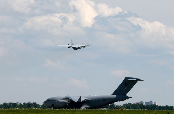 Repatriace ostatků sestřeleného letounu malajsijských aerolinií