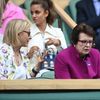 Martina Navrátilová a Billie Jean Kingová v hledišti finále Wimbledonu 2021 Karolína Plíšková - Ashleigh Bartyová.