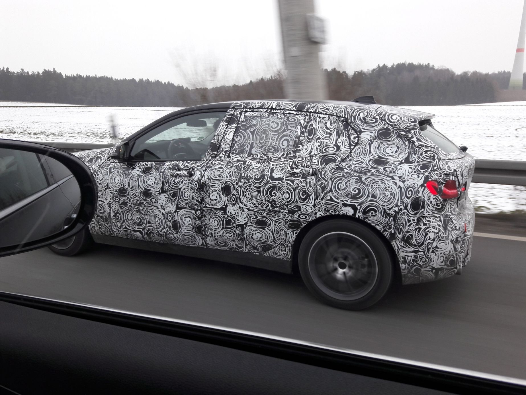 špionážní fotky nových vozů BMW