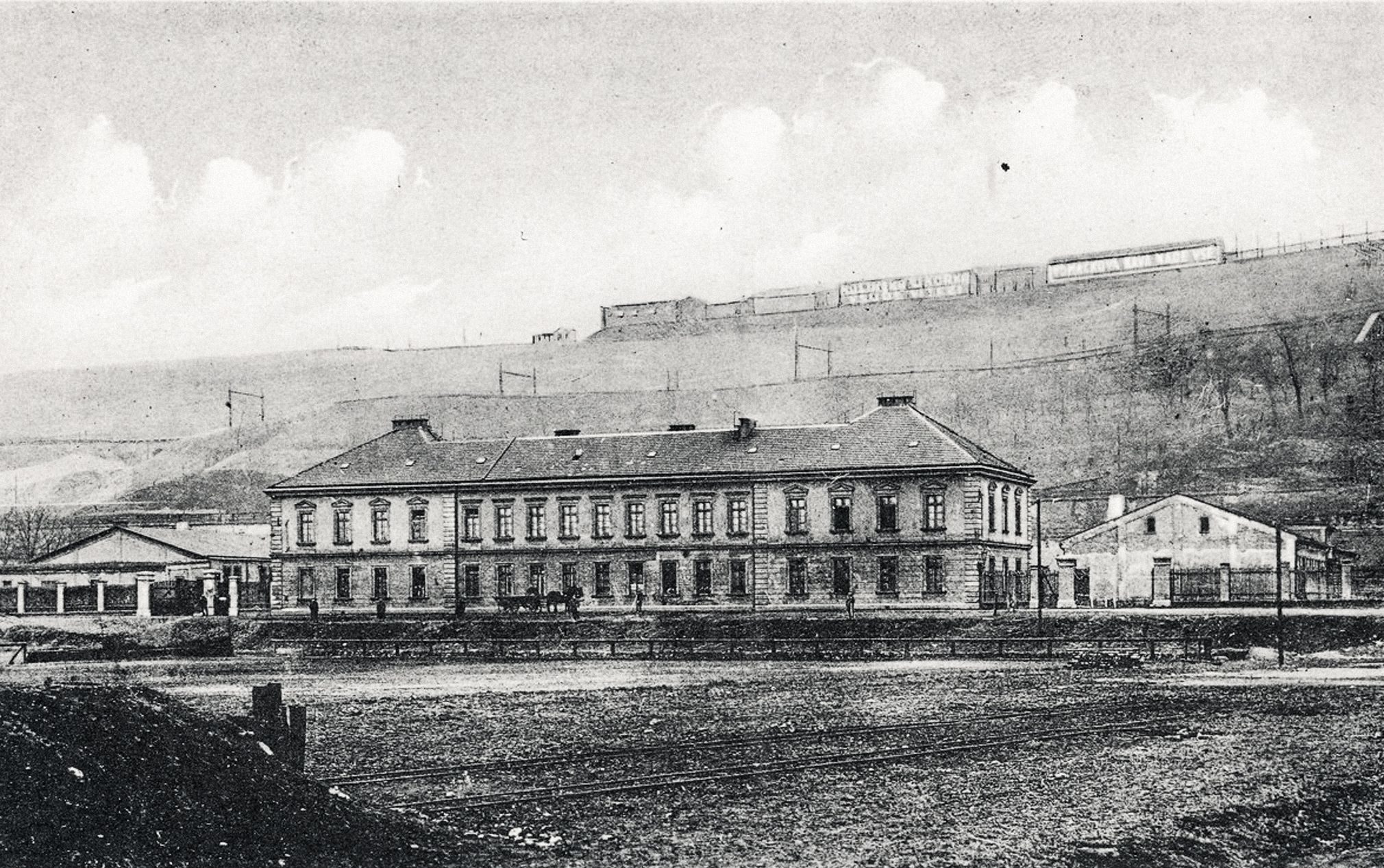 Karlín, Historie, Seriál, Tenkrát, Praha, Pražská čtvrť