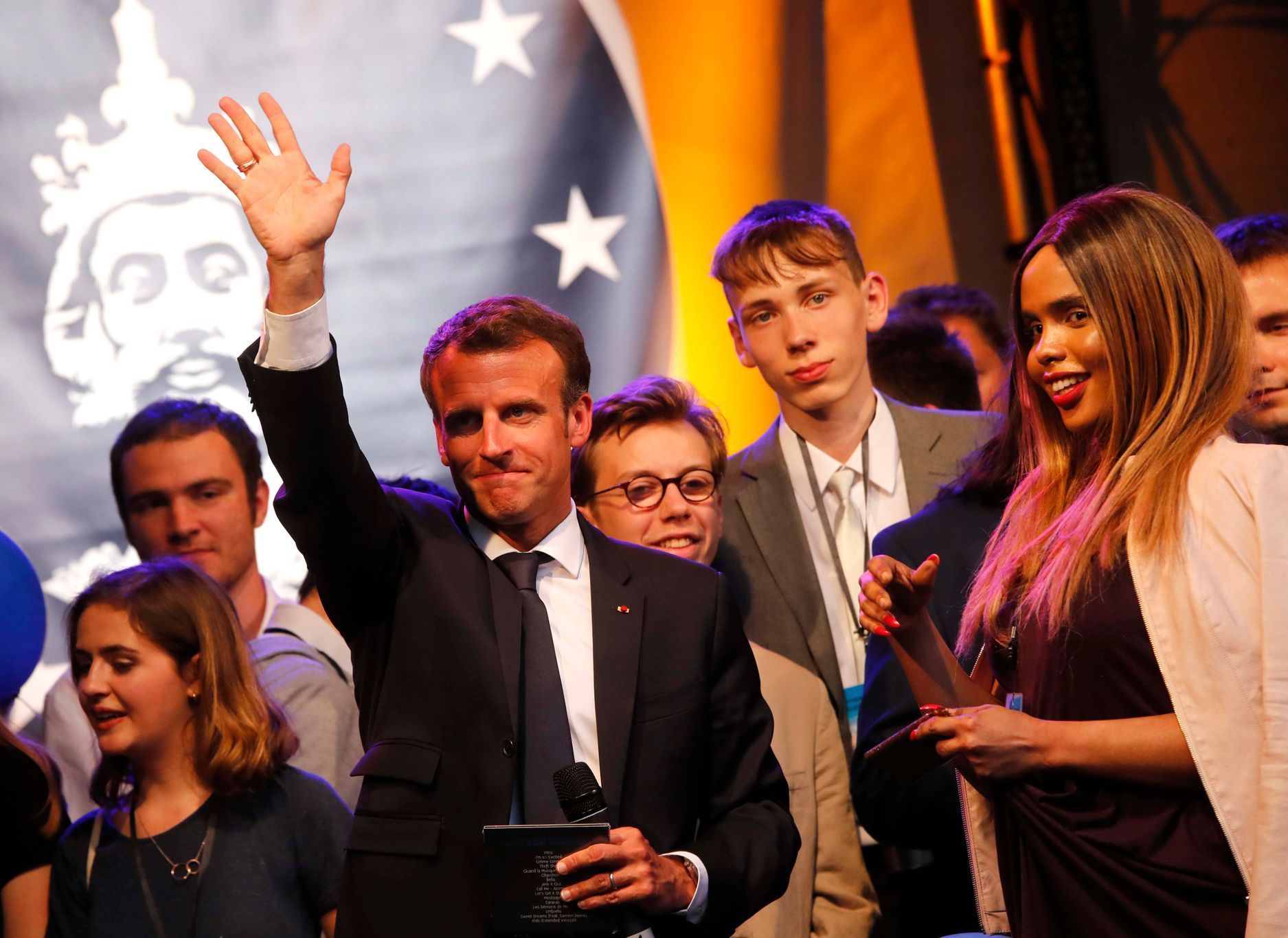 Emmanuel Macron získal Cenu Karla Velikého za zásluhy o Evropu