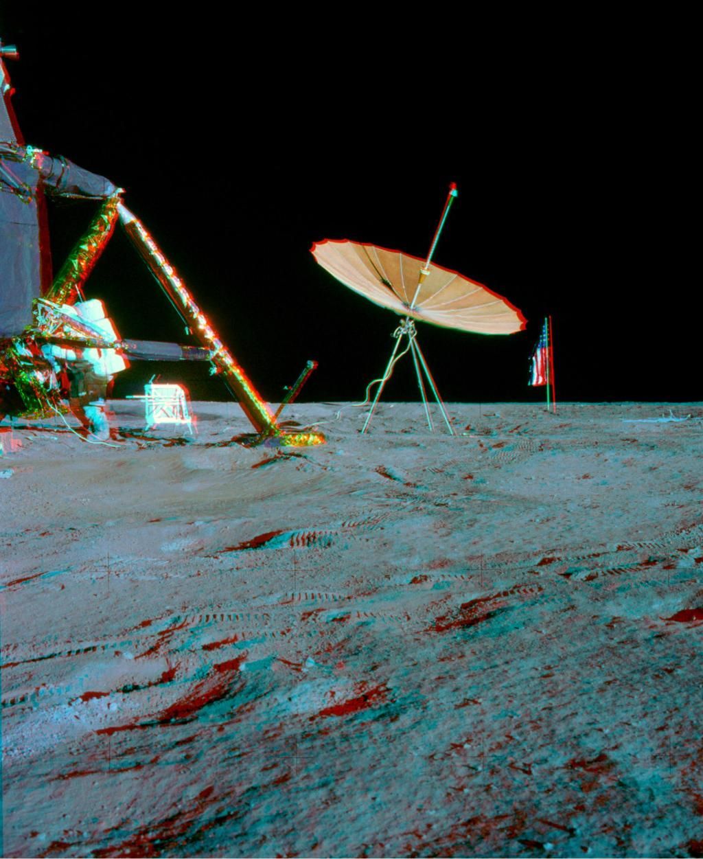 3D - Apollo 12 na Měsíci