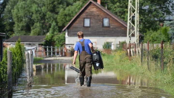 Velká voda na Plzeňsku. Meteorologové na Klabavě vyhlásili stav ohrožení; Zdroj foto: ČTK