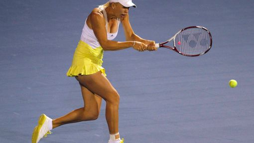 Dánská tenistka Caroline Wozniacká na turnaji v Dubaji