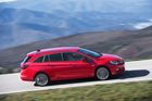 Prodloužené Auto roku 2016 je stvořené pro cesty na víkendy a dovolenou. První test Opelu Astra ST